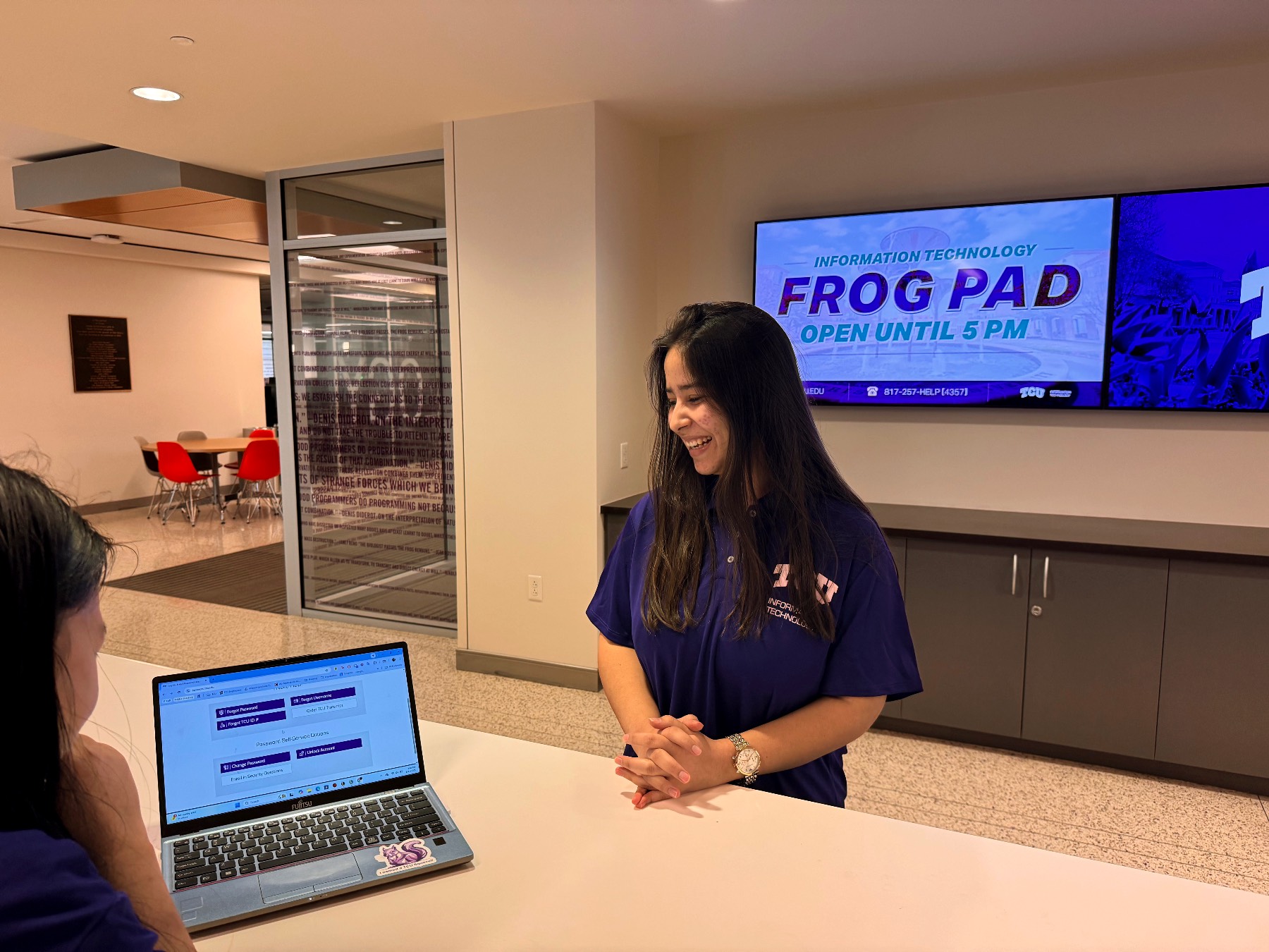 Photo of walk-up IT Help Desk